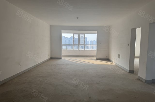 孟达国际新城A3，4室大平层，  送子母车位储藏室