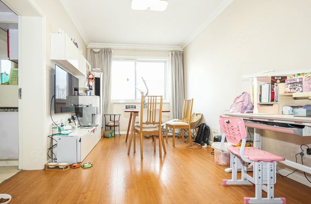 控江四村4室3厅73.41㎡368万二手房图片