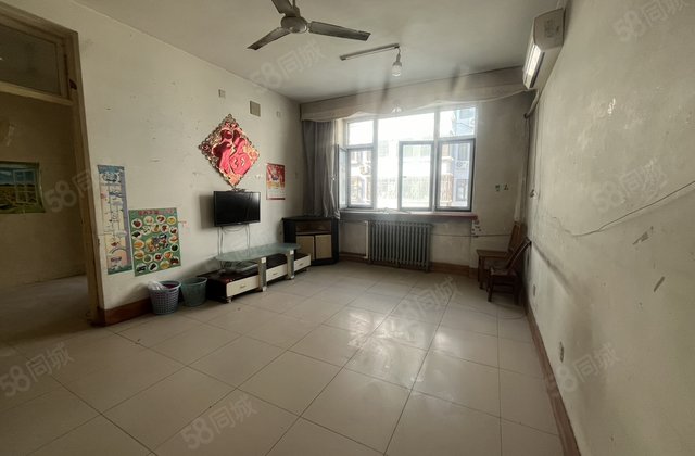 急卖~63万 和平医院东 一中家属院 多层2楼 三室 免大税