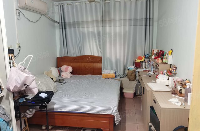 老一中 北邻 电业局三院 一楼带院 看房联系