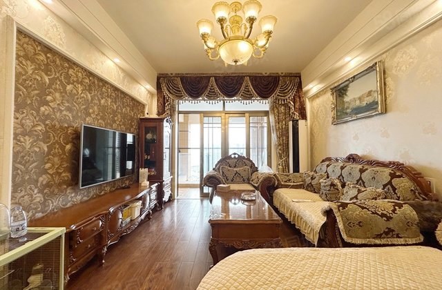 龙城1号3室2厅82.38㎡138万二手房图片