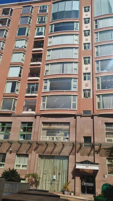 翠湖边云南大学旁次新小区俊园电梯房精装大平层南北带车位