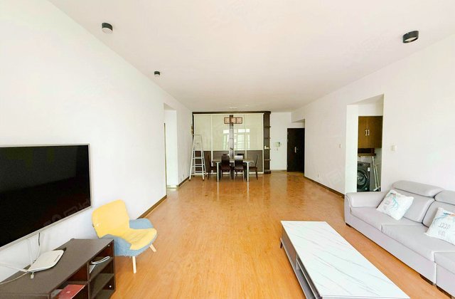 维一星城3室2厅148.82㎡158万二手房图片