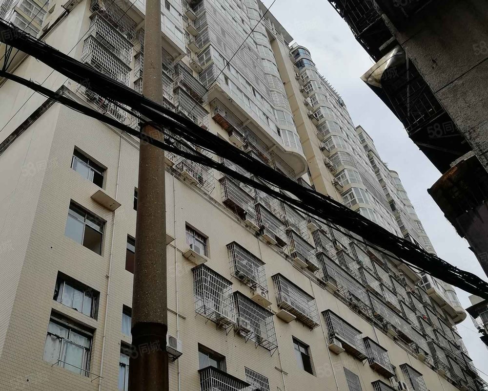 鹏程大厦石鼓区