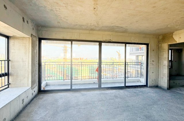 港龙滨江公园4室2厅135.19㎡136万二手房图片