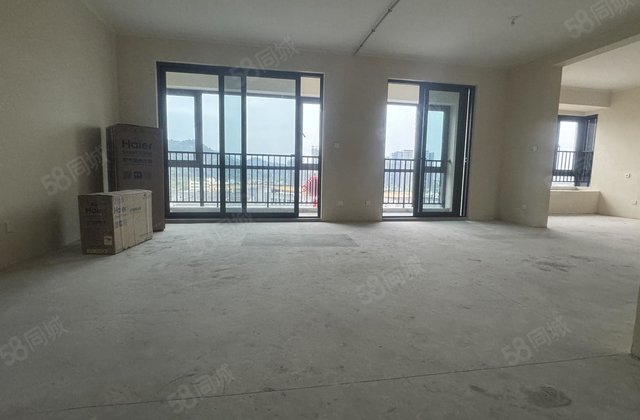 龙湖中德舜山府4室2厅139㎡190万二手房图片