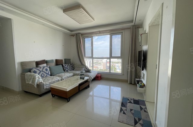 湖边，水城佳苑东昌华庭，名人苑华悦金钻商品，精装电梯三室