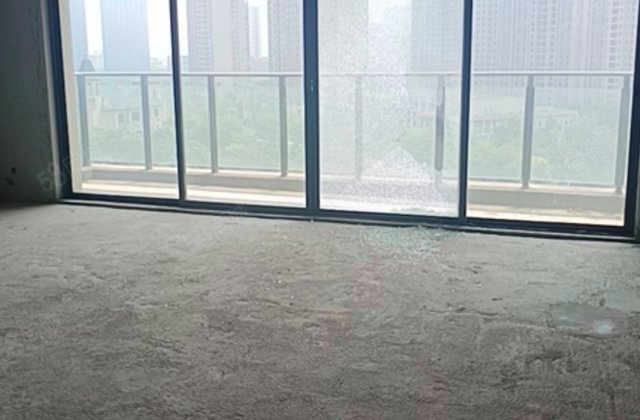 金辉岭南云著4室1厅141.45㎡298万二手房图片