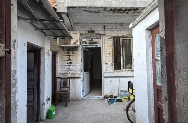 捡  啦 东昌总 一楼带院单位家属院 诚心急售 免大税随时看