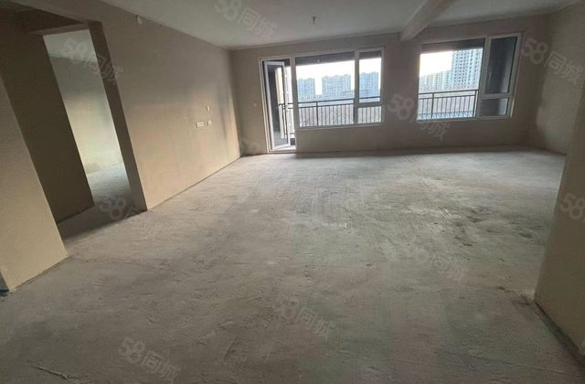  绿城桂语朝阳4室2厅133.46㎡63万二手房图片