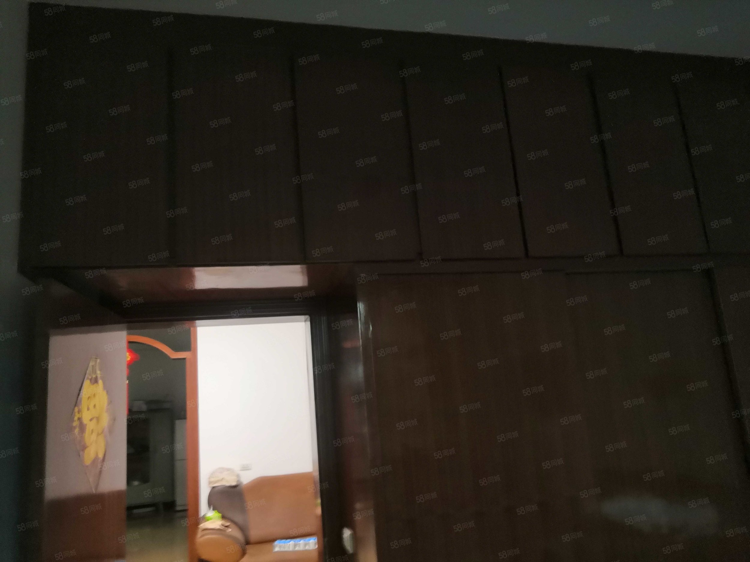 天河嘉苑3室2厅1卫117㎡南北22.8万