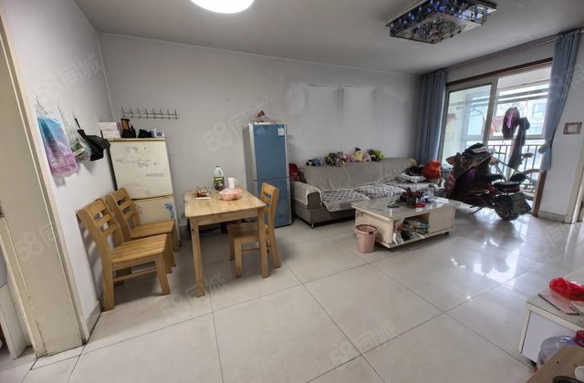 西湖馨苑 急售两室 总价低 带