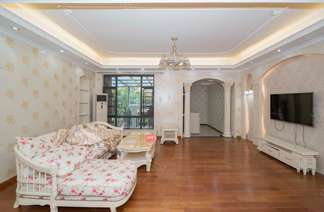 慢城(一二三期)6室3厅130.74㎡670万二手房图片