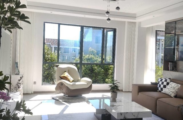 世纪城腾富苑4室2厅143㎡86万二手房图片