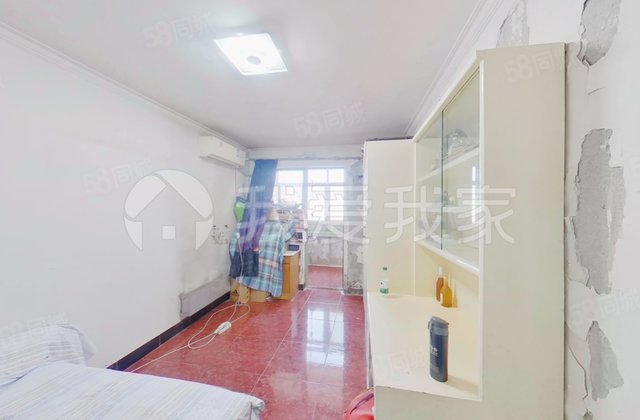 上龙西里社区1室1厅53.95㎡399万二手房图片