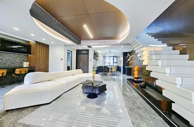 诺睿德翰府5室2厅242.91㎡168.8万二手房图片