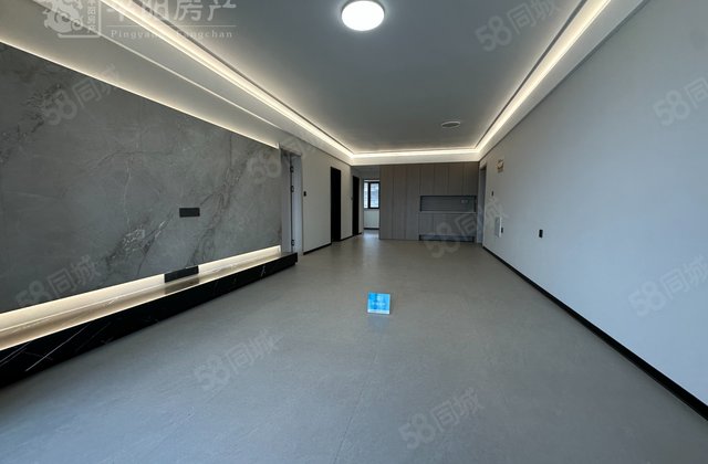 十月城东区3室2厅133.6㎡116万二手房图片