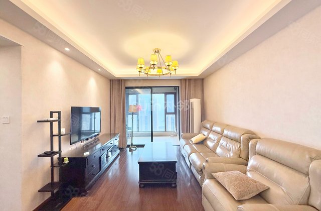 万科里金域国际(一二期)3室2厅110㎡186万二手房图片