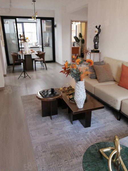 凯德翡丽湾3室2厅2卫105㎡南北63万