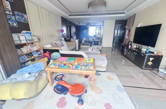 汇和家园3室2厅192㎡340万二手房图片