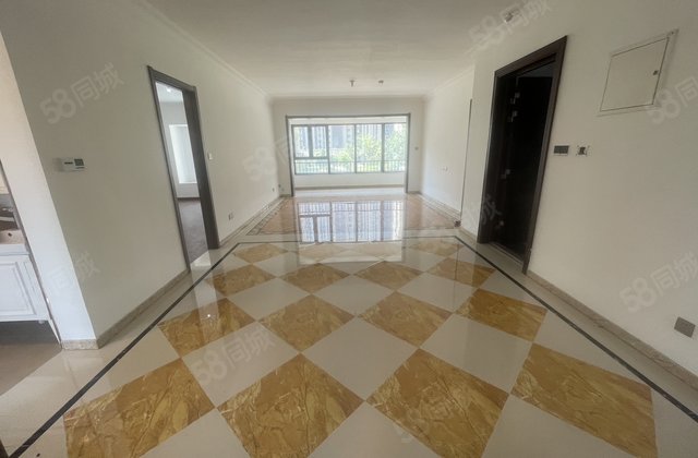 急售！赠车位！四叶草户型！小高层！免大税！开发区国岳府清水湾