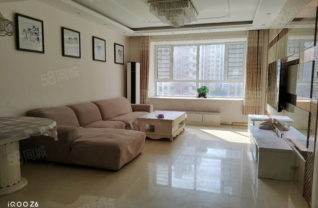 二中东临 精装修边户 车位 储藏室 免 房东急售 看房有钥匙