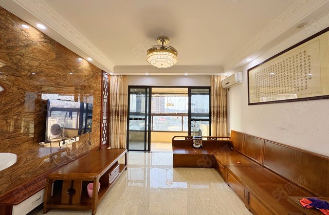 保利中央公馆4室2厅127.63㎡180万二手房图片