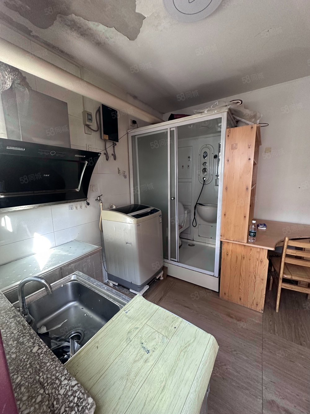 燈草胡同小區(qū)1室1廳1衛(wèi)15.6㎡南北182萬