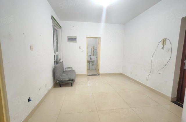 老文轩 二实 两室朝南 运河新苑 龙湾