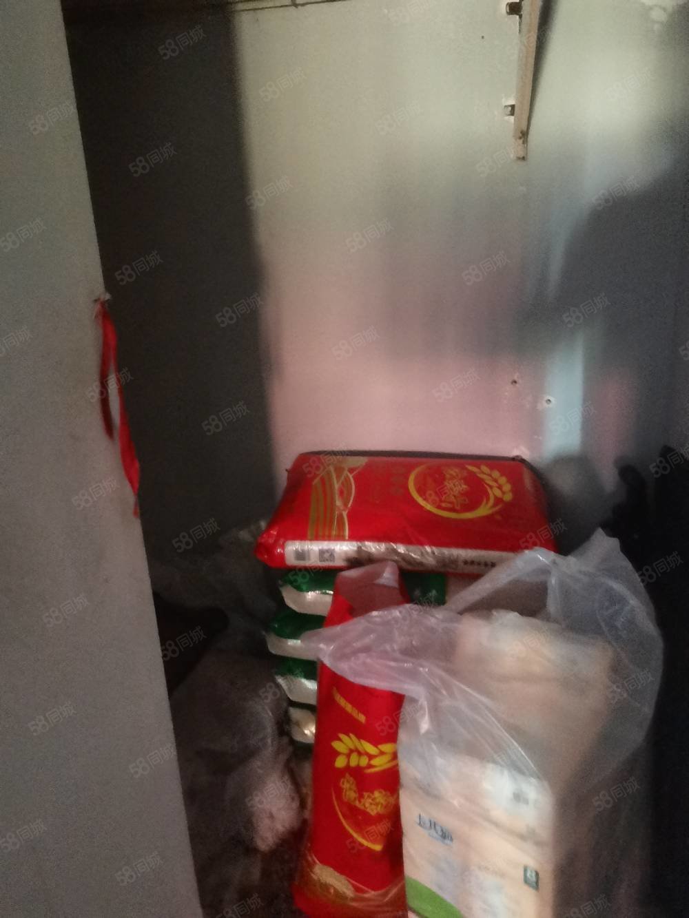 枣树园3室2厅2卫108㎡南北56万