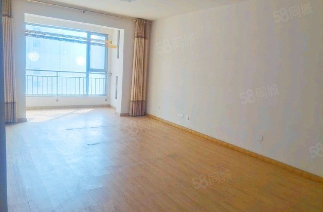 经贸龙瑞苑3室2厅136.33㎡157万二手房图片