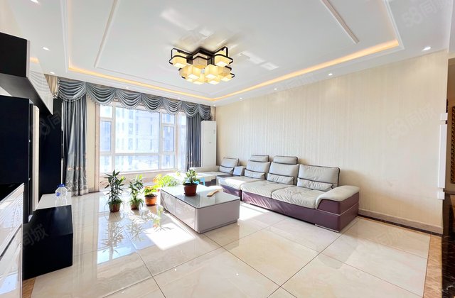 万科东湾半岛B区4室2厅183㎡155万二手房图片