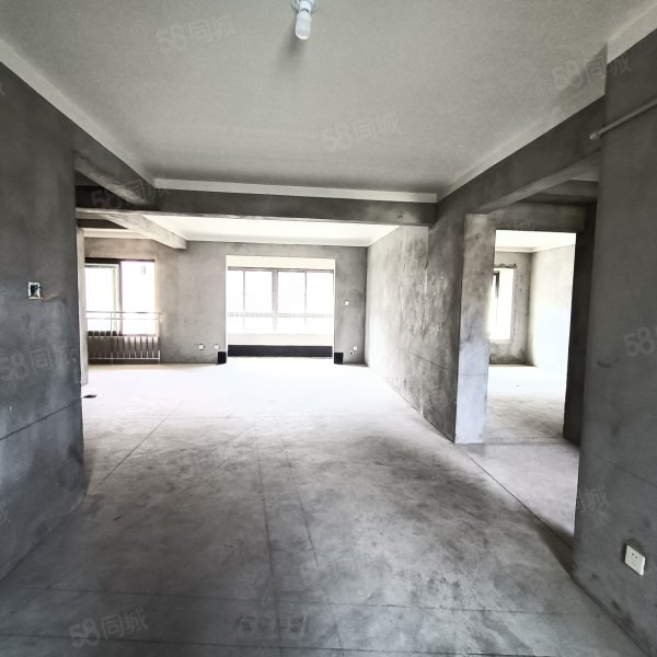 文旅紫薇府3室2厅2卫132㎡南北130万