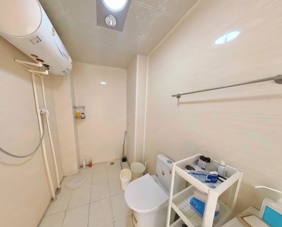 滿庭芳嘉園3室1廳1衛(wèi)103.25㎡南北360萬