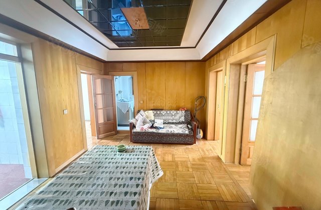 人和街102,106号小区3室1厅105.67㎡55万二手房图片