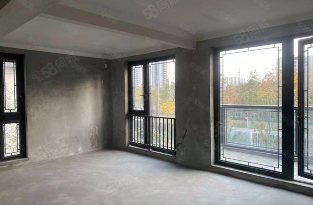 融创杭州湾壹号望臻园(别墅)3室2厅286.52㎡185万二手房图片