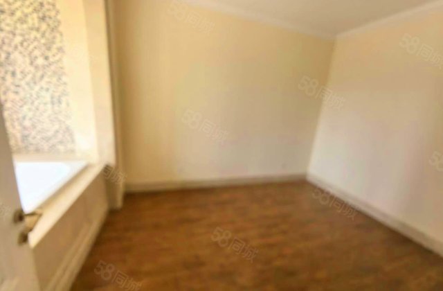 国信南山桃花源3室2厅127.52㎡130万二手房图片