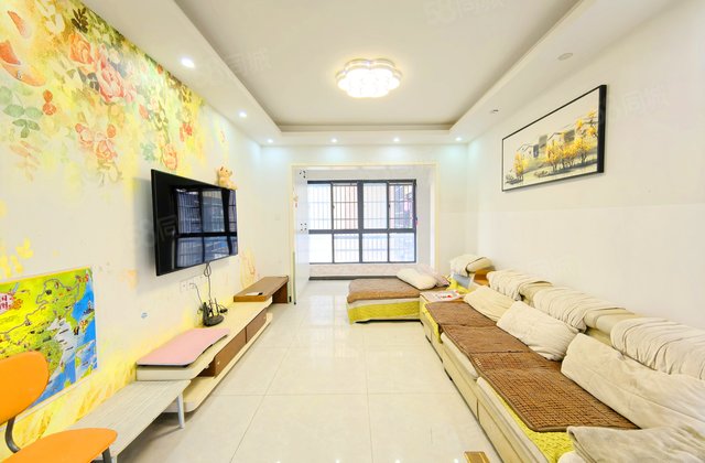 天麓尚层(二四期)3室2厅99.34㎡75万二手房图片