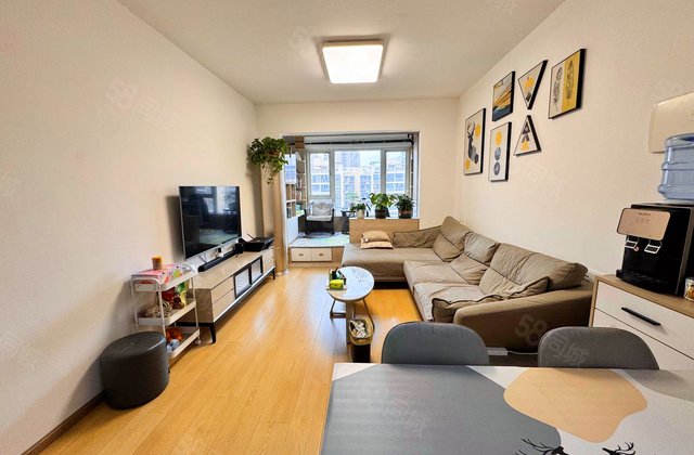 中海右岸(一期)2室2厅72.55㎡106.9万二手房图片