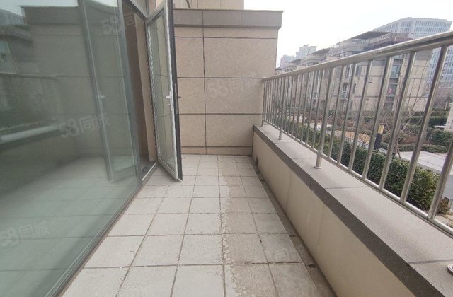 业主急售 清风和庐 12叠拼 一楼带院 带 3 个车位奥森