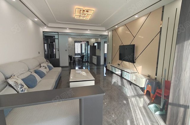 空港新城3室2厅130.23㎡75.8万二手房图片