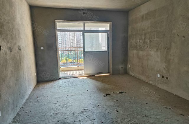 林溪佳苑4室2厅137㎡60万二手房图片