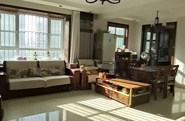 阳光实验颐馨园电梯洋房无遮挡精装带车位