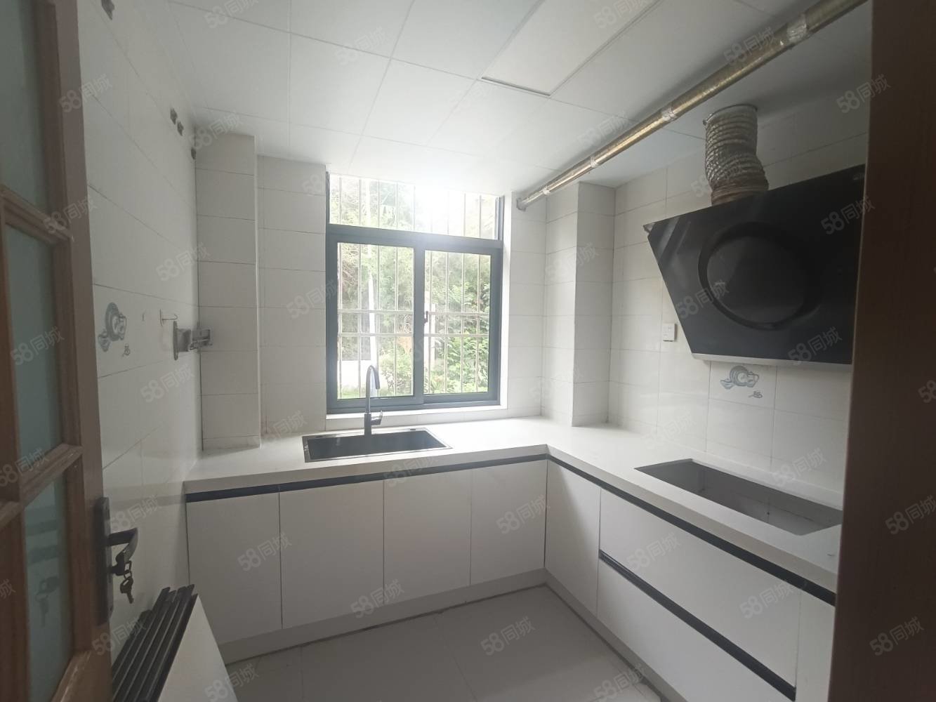 丰水源清华苑3室2厅2卫116㎡南北50万