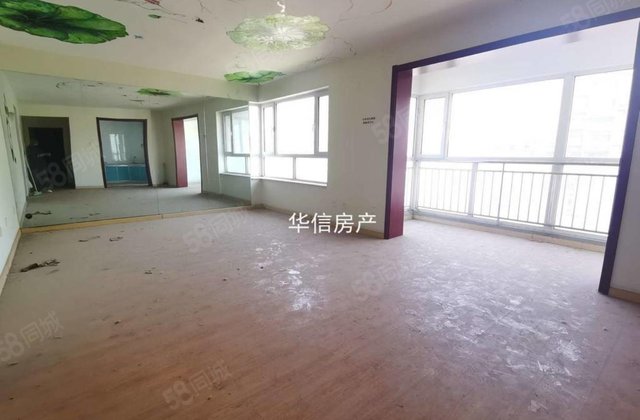 文轩本校一中外国语  附近三室两厅两卫带车位储免大税可按揭