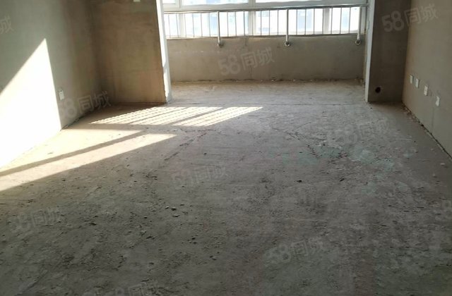 文碧园3室2厅137㎡109万二手房图片