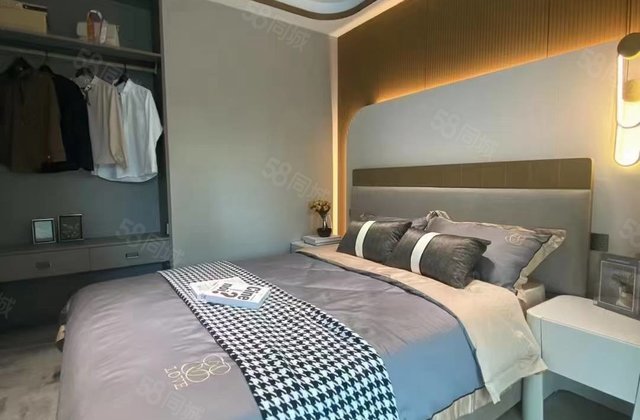 学府铭苑3室2厅107㎡74万二手房图片