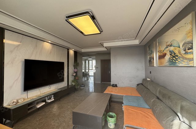 三五九小区3室2厅137.43㎡65.8万二手房图片