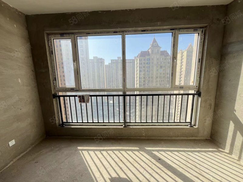 【10图】翡丽湾 毛坯22楼 南北通透 3室2厅 随时看房,翡丽湾-包头58