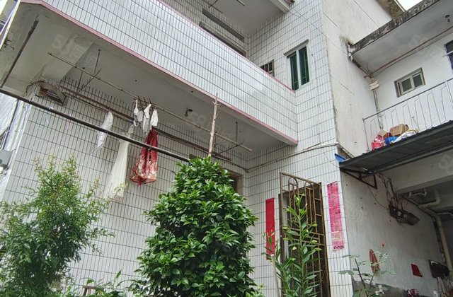 祁山北苑(一期)4室2厅161㎡58.8万二手房图片